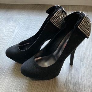 Sz 7 Gorgeous Platform Pumps